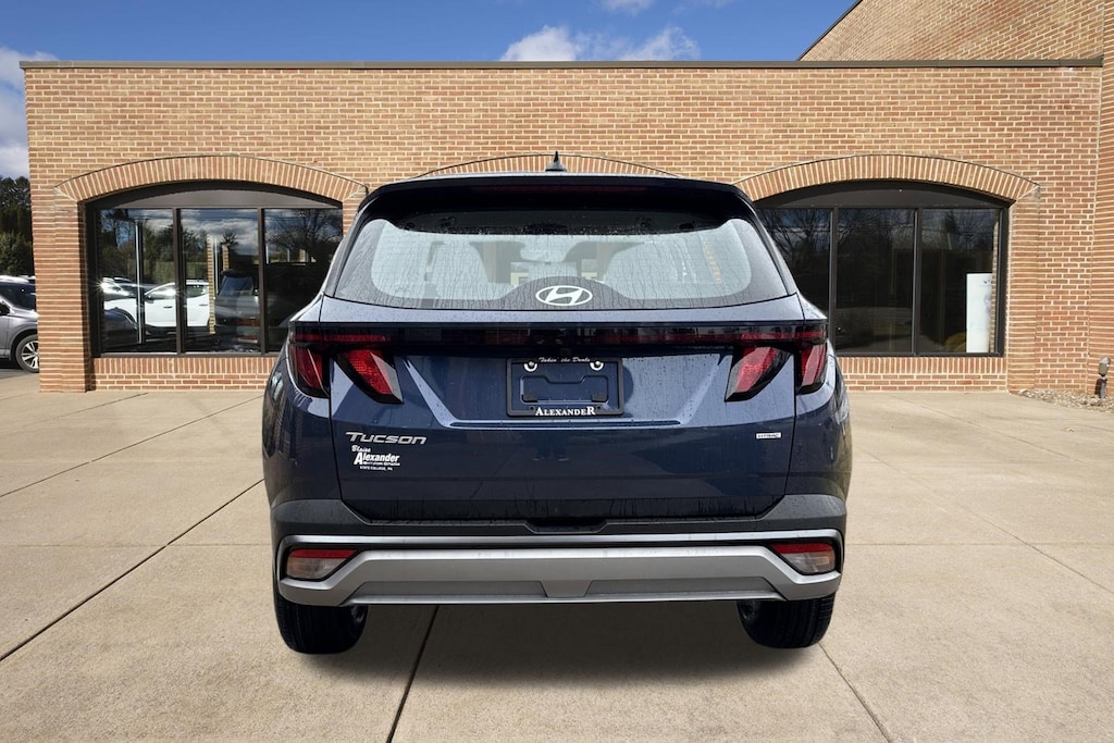 New 2026 Hyundai Tucson SE SUV