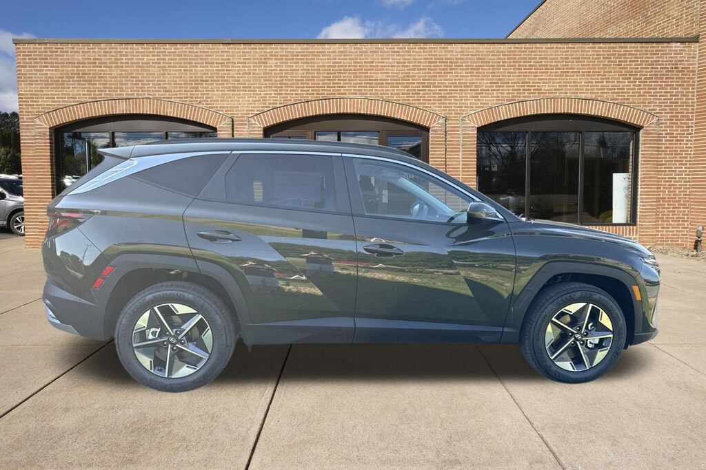 New 2026 Hyundai Tucson SEL SUV