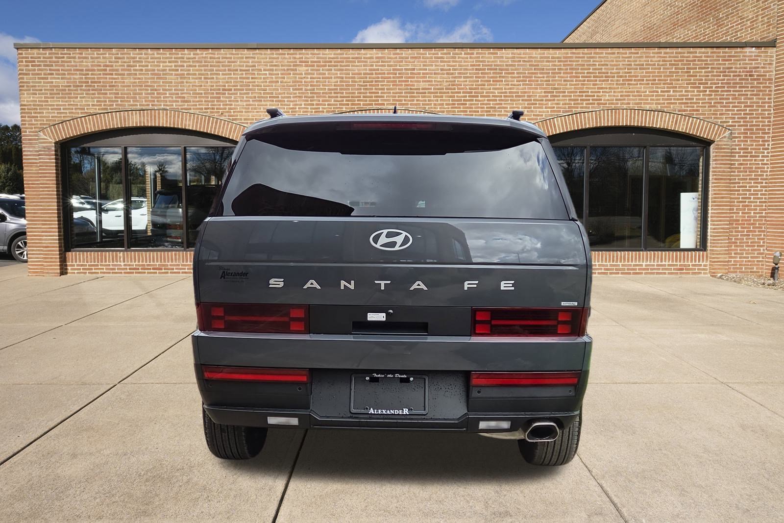 2026 Hyundai Santa Fe SEL photo 4