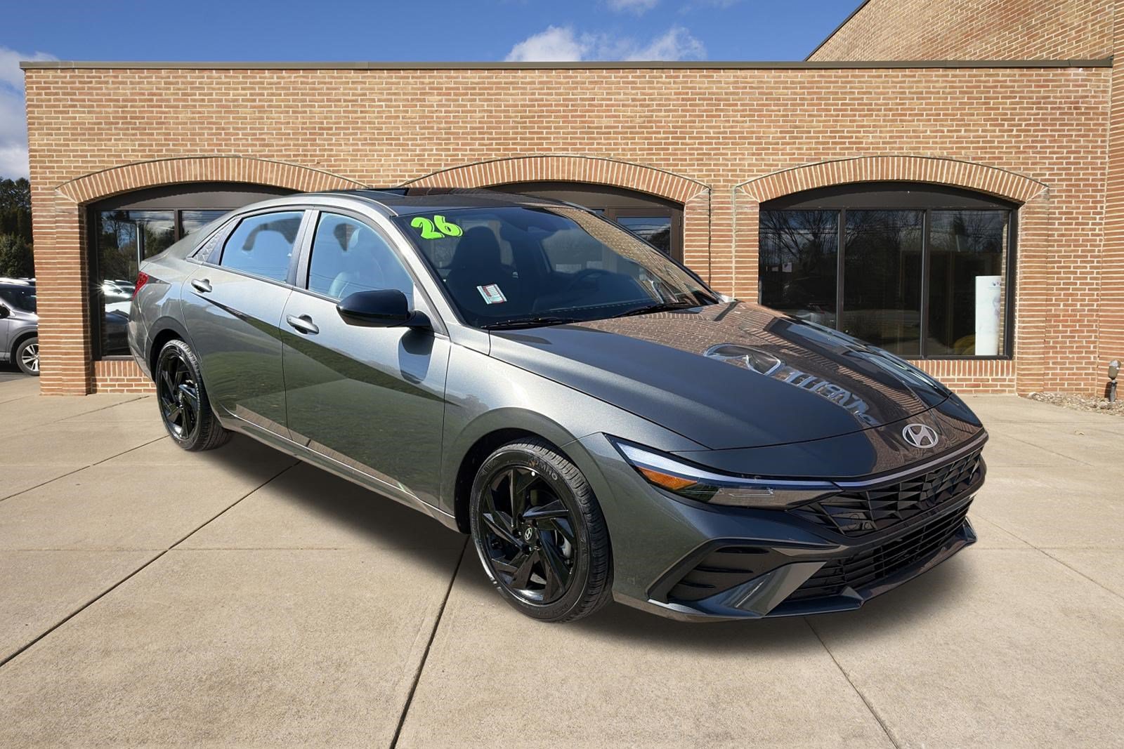  Hyundai Elantra