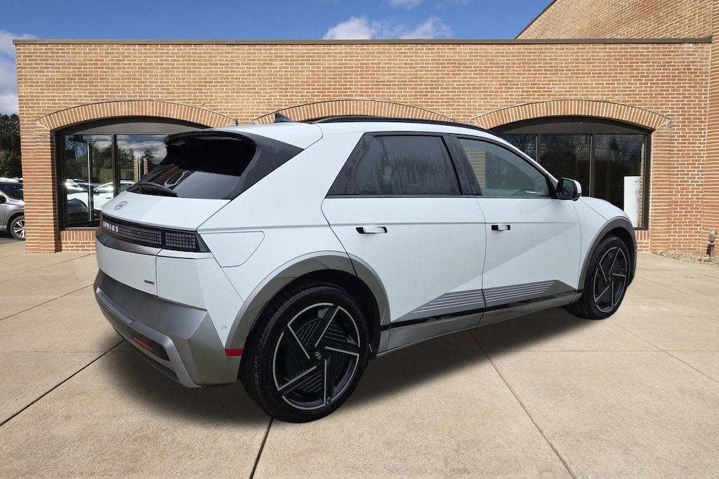 New 2026 Hyundai IONIQ 5 SEL SUV