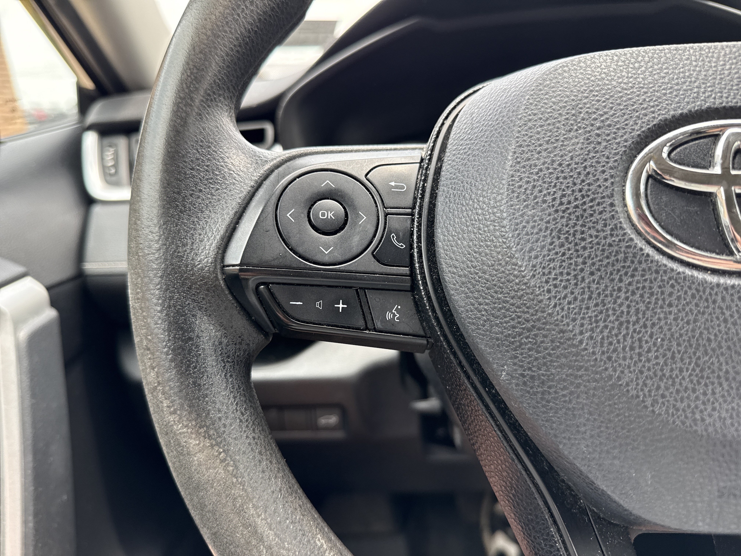 2019 Toyota RAV4 XLE - Photo 30
