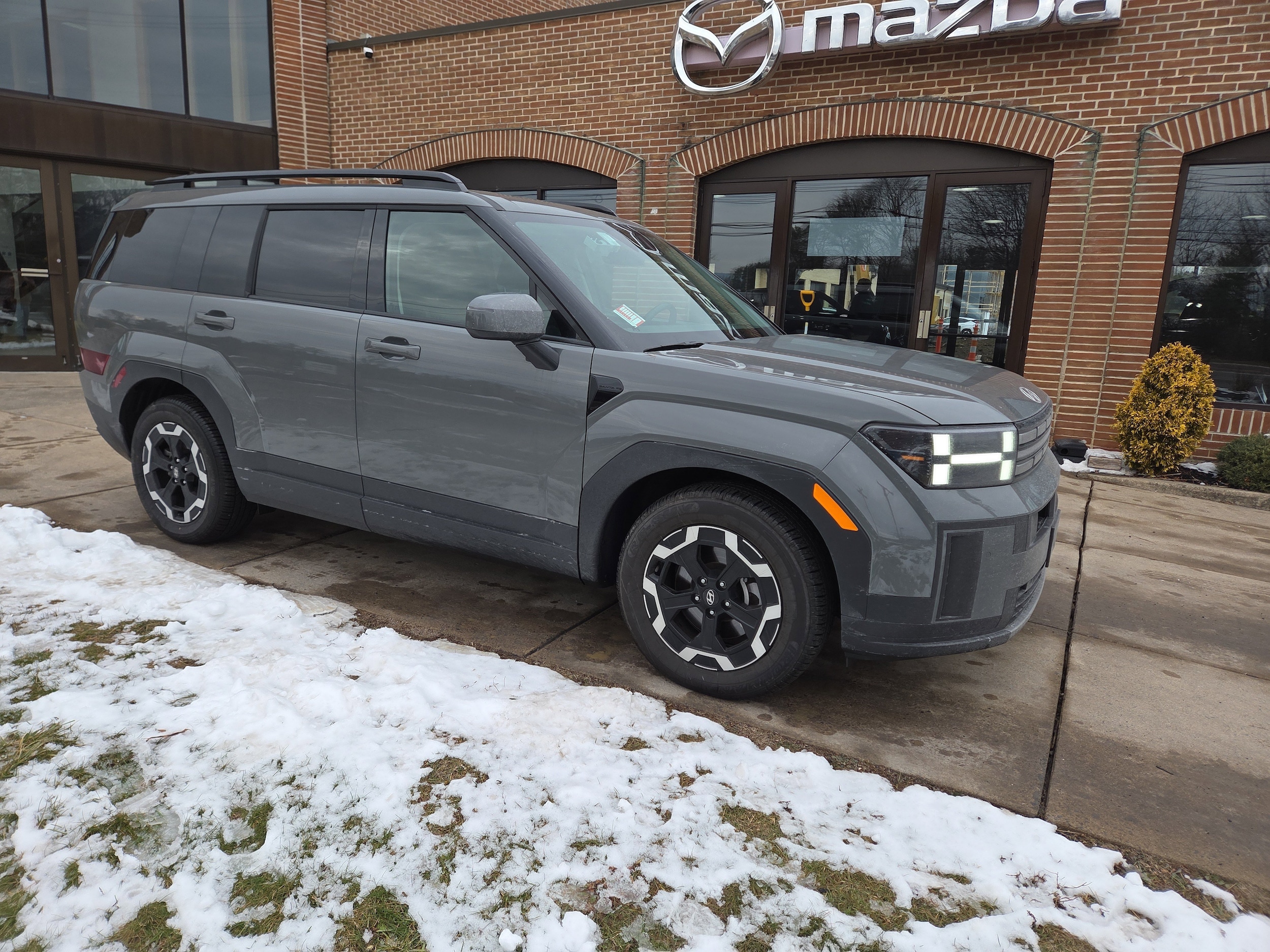 2025 Hyundai Santa Fe SEL's photo