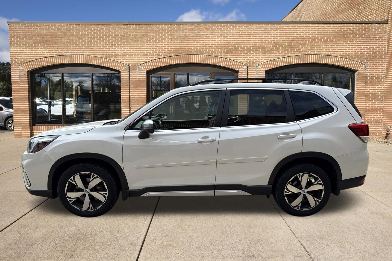 2020 Subaru Forester Touring - Photo 11