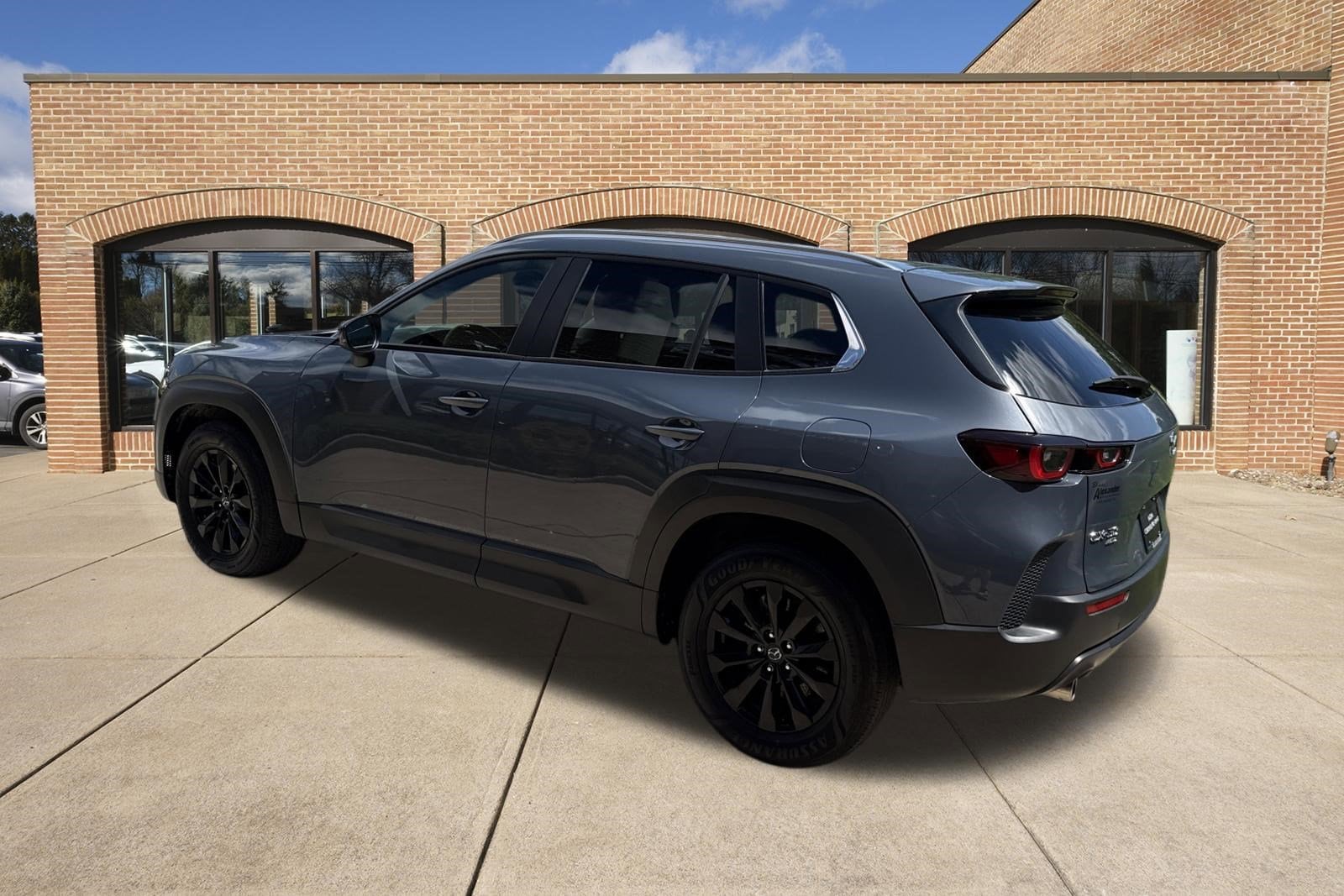 2025 Mazda CX-50 Preferred - Photo 9