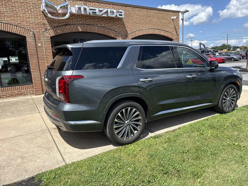 Used 2025 Hyundai Palisade Calligraphy SUV