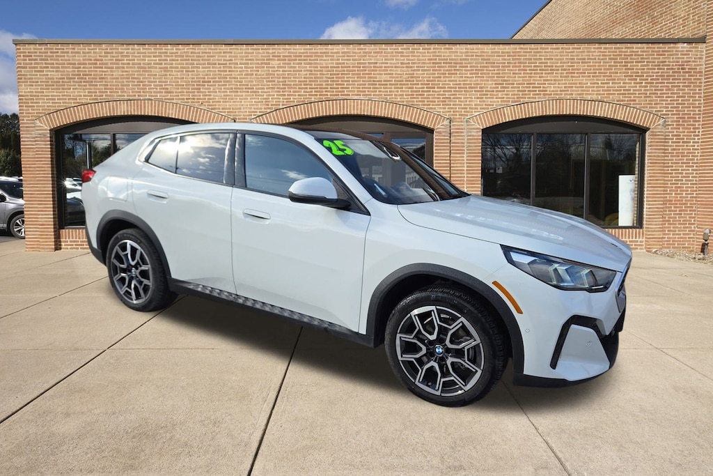 Used 2025 BMW X2 xDrive28i SUV