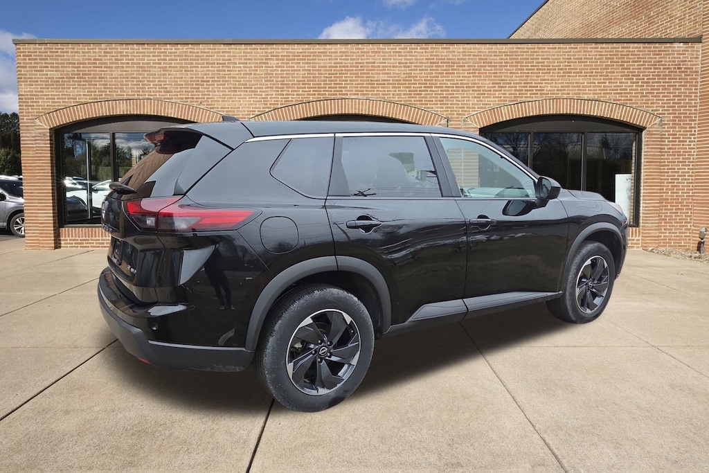 Used 2025 Nissan Rogue SV SUV