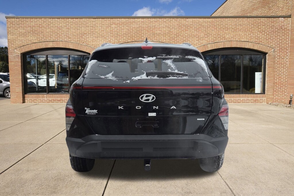 Used 2025 Hyundai Kona SEL SUV