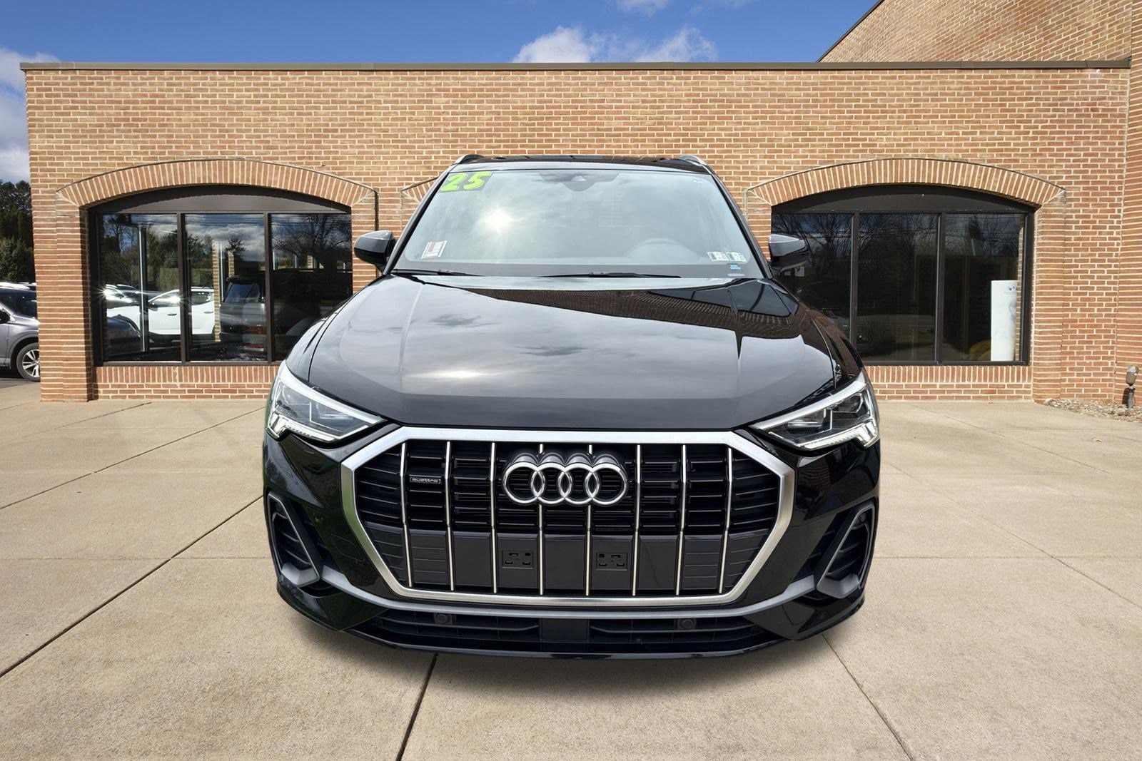 2025 Audi Q3 S Line Premium - Photo 9