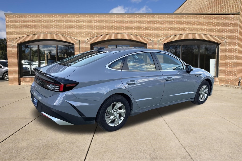 Certified 2025 Hyundai Sonata SE Sedan