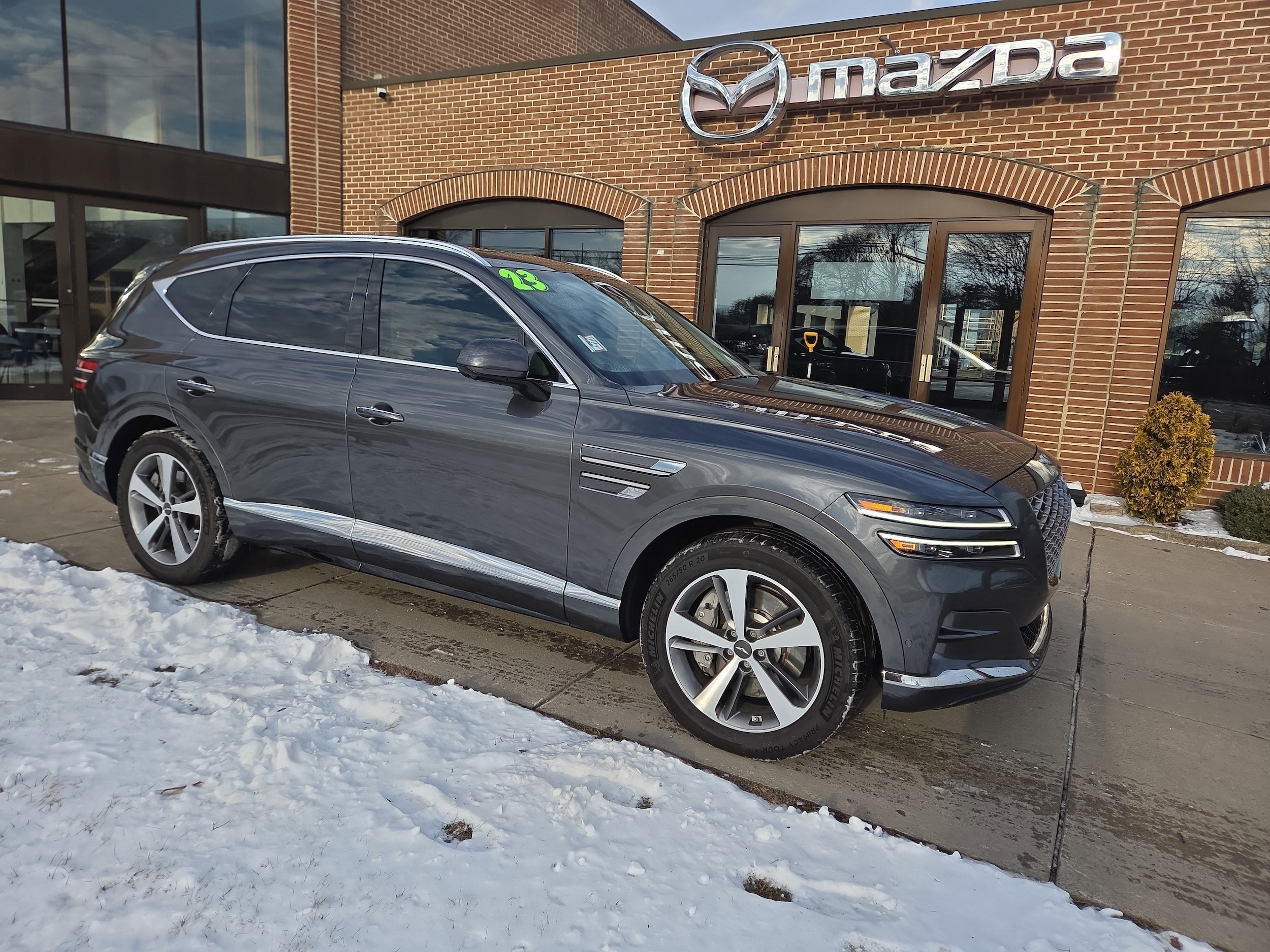 2023 GENESIS GV80 Standard's photo