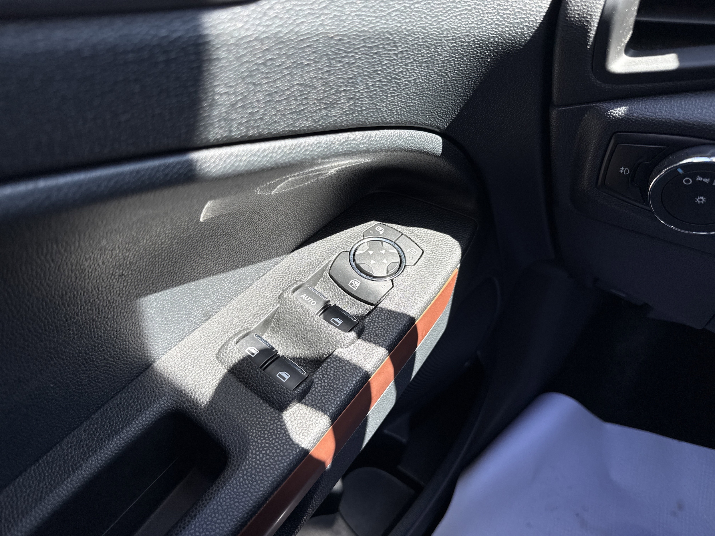 2021 Ford EcoSport SE - Photo 16