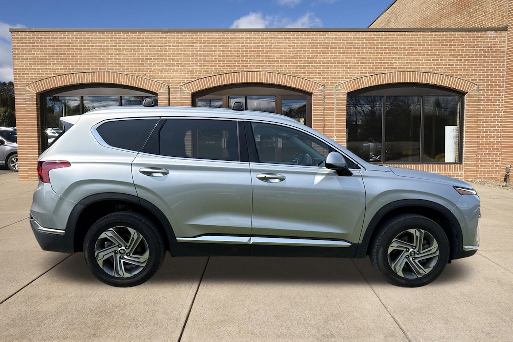Used 2022 Hyundai Santa Fe SEL SUV