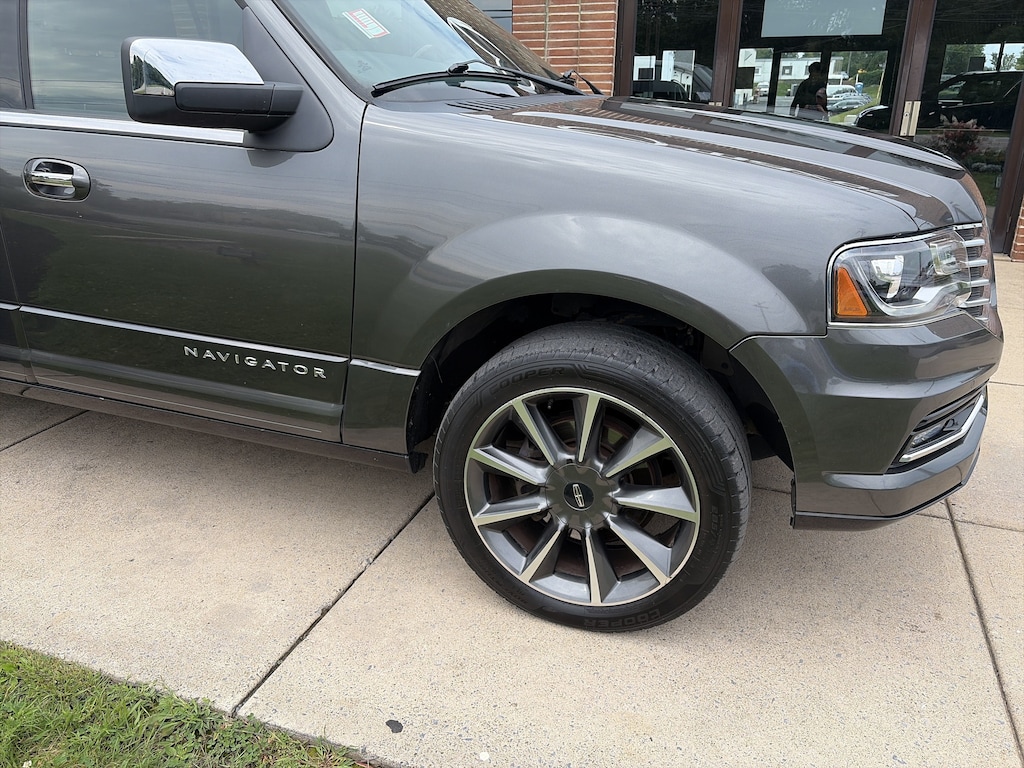 Used 2017 Lincoln Navigator L Reserve SUV