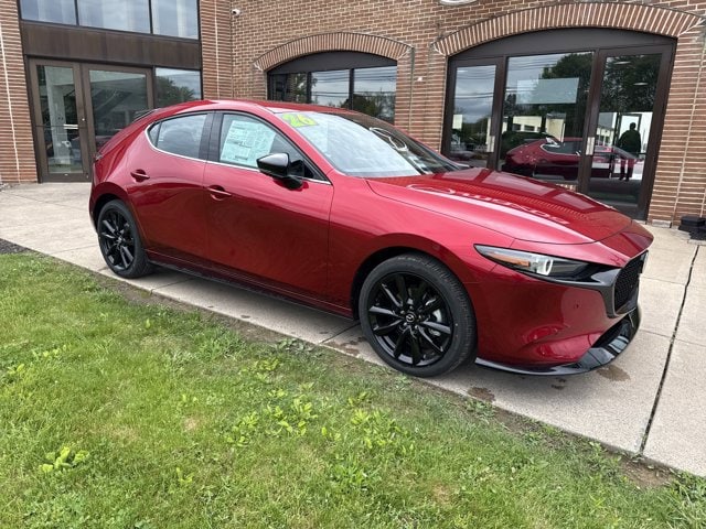 2026 Mazda CX-3 Premium Plus 2.5 AT 5-Door SKYACTIV AWD's photo