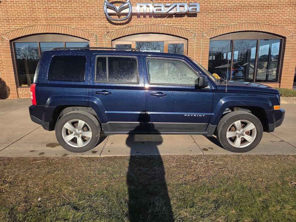 Used 2017 Jeep Patriot Latitude 4x4 SUV