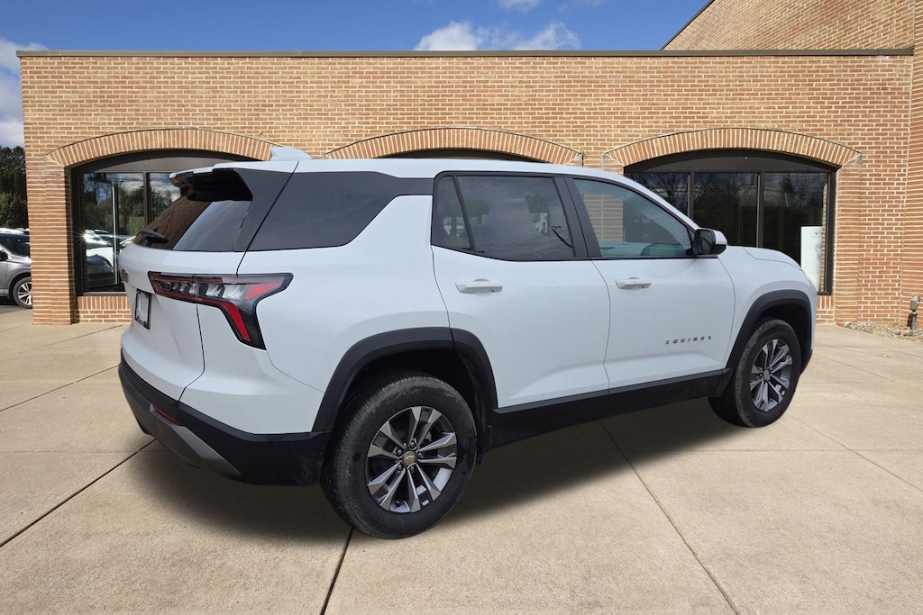 Used 2025 Chevrolet Equinox LT SUV