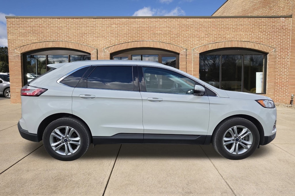 Used 2020 Ford Edge  SUV