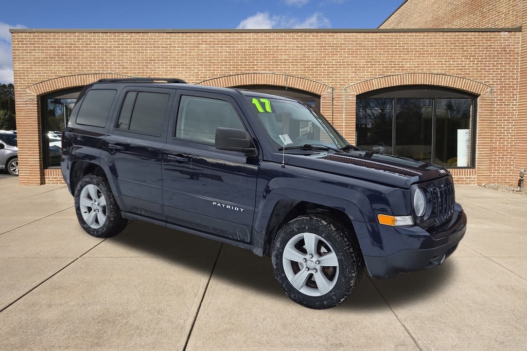 Used 2017 Jeep Patriot Latitude 4x4 SUV