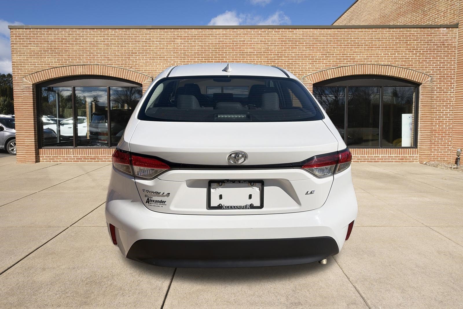 Used 2025 Toyota Corolla LE Sedan