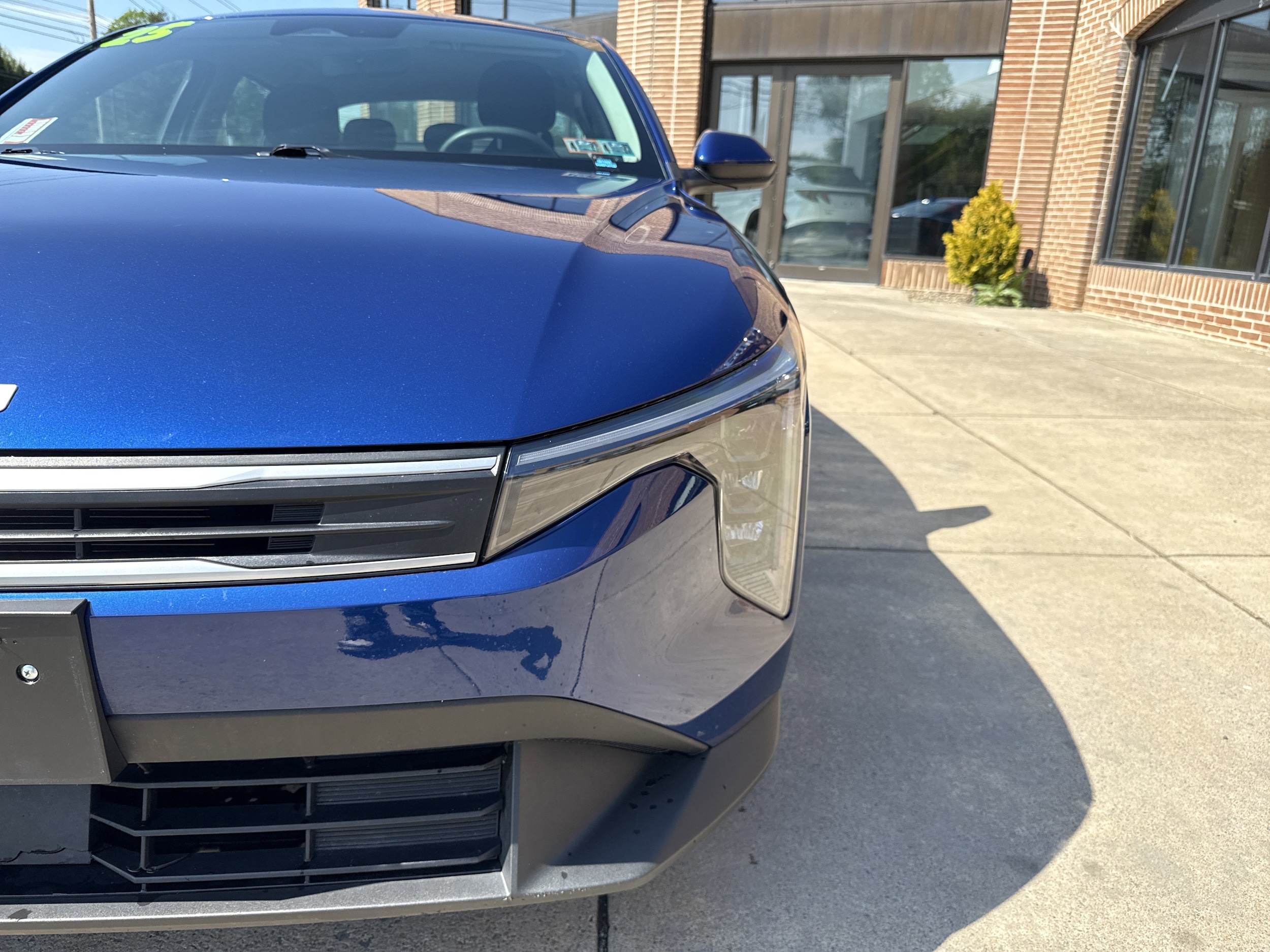 2025 Kia K4 LXS - Photo 10