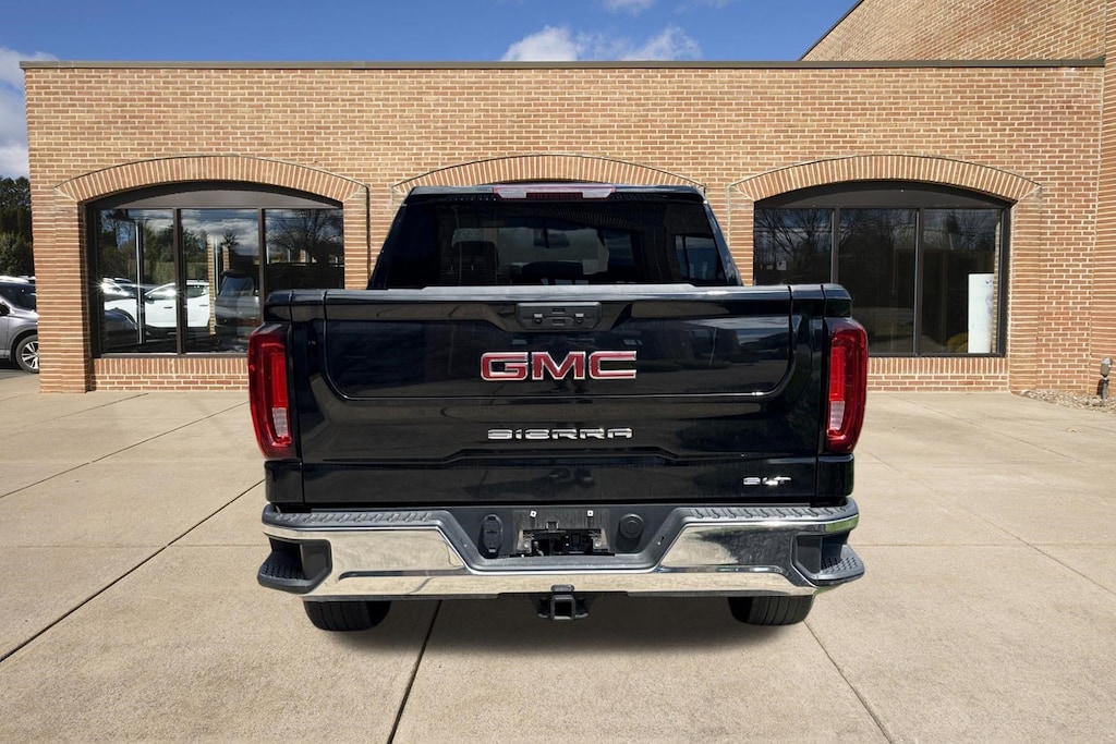 Used 2025 GMC Sierra 1500 SLT Truck Crew Cab