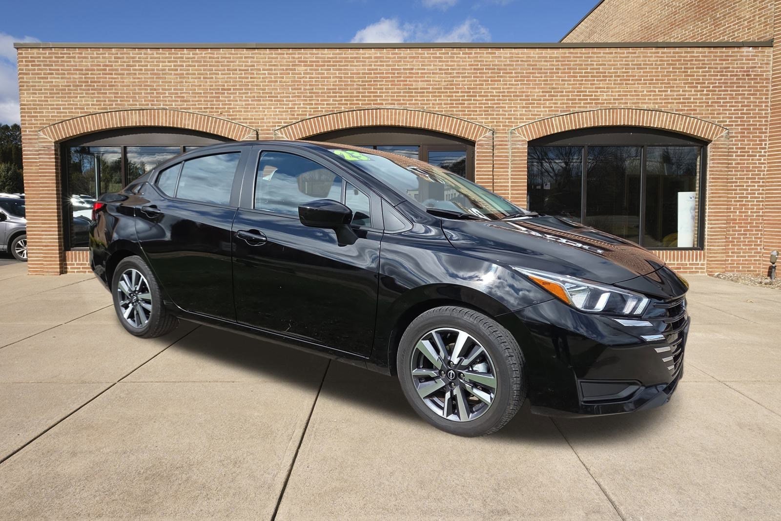 2023 Nissan Versa Sedan