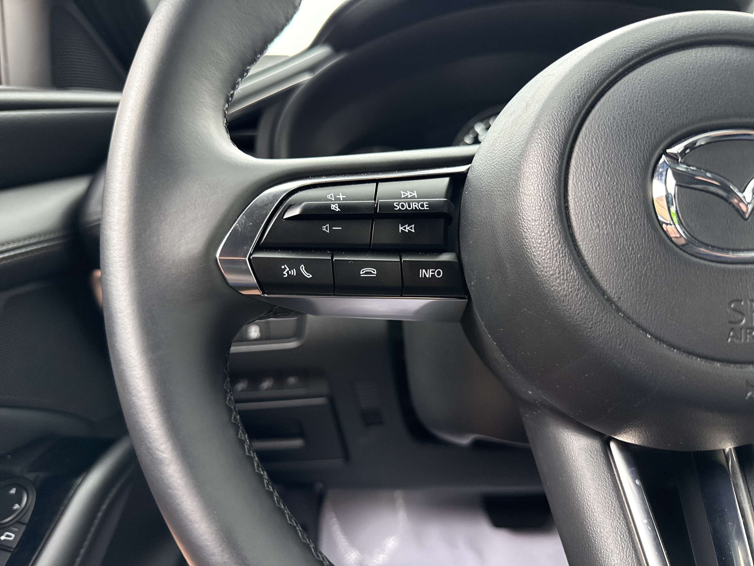 2025 Mazda Mazda3 Preferred - Photo 18