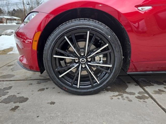 2025 Mazda MX-5 Miata RF Grand Touring - Photo 11