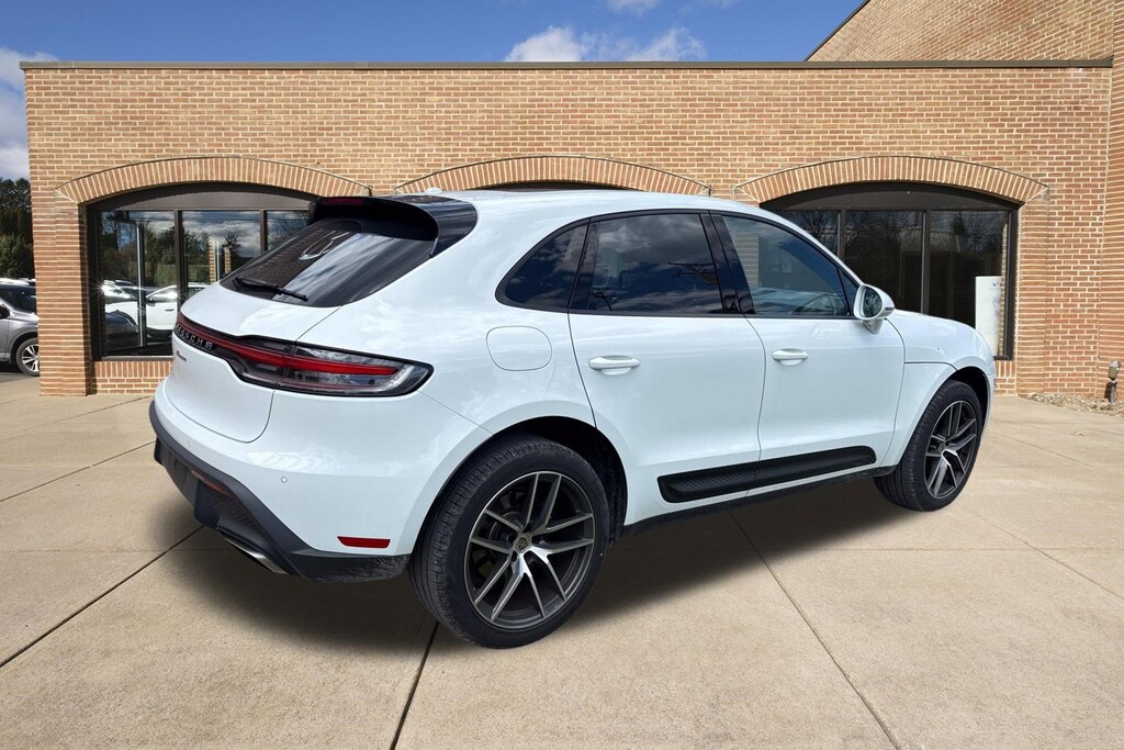 Used 2025 Porsche Macan SUV