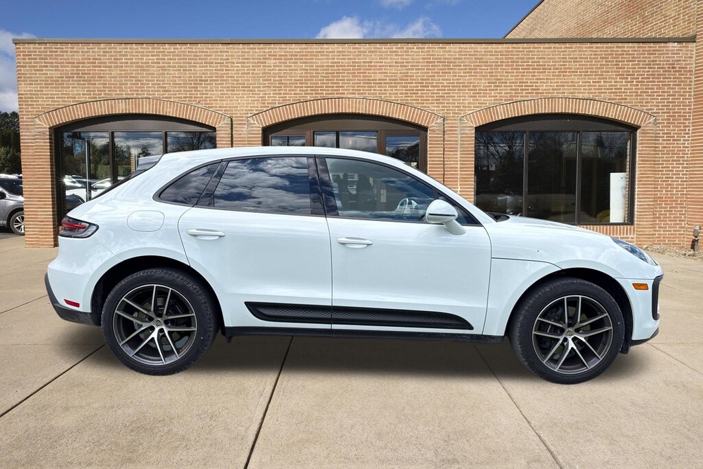 Used 2025 Porsche Macan SUV