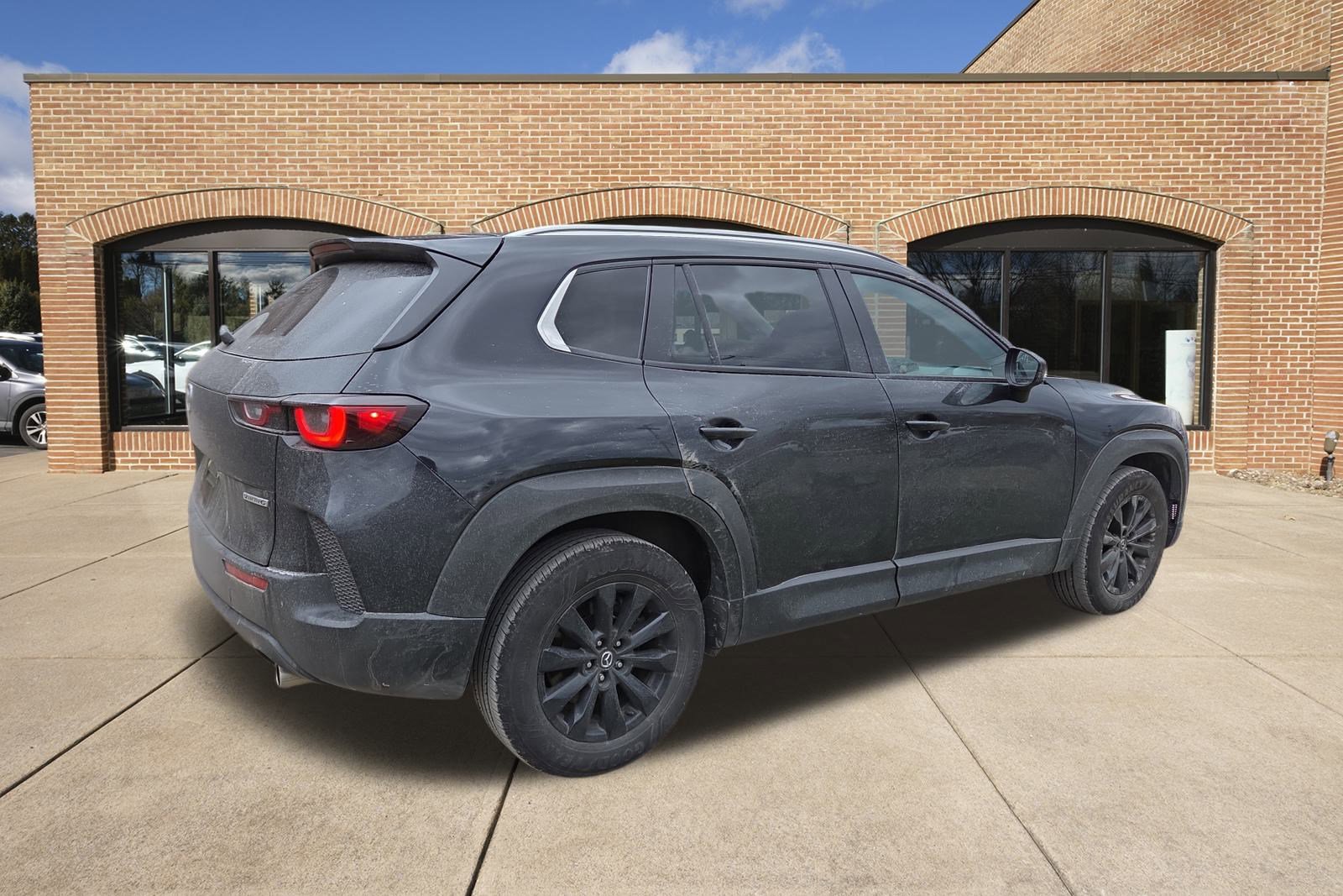 2025 Mazda CX-50 2.5 S Preferred photo 2