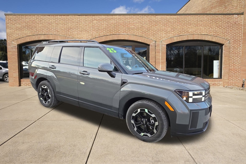 Used 2025 Hyundai Santa Fe SEL SUV