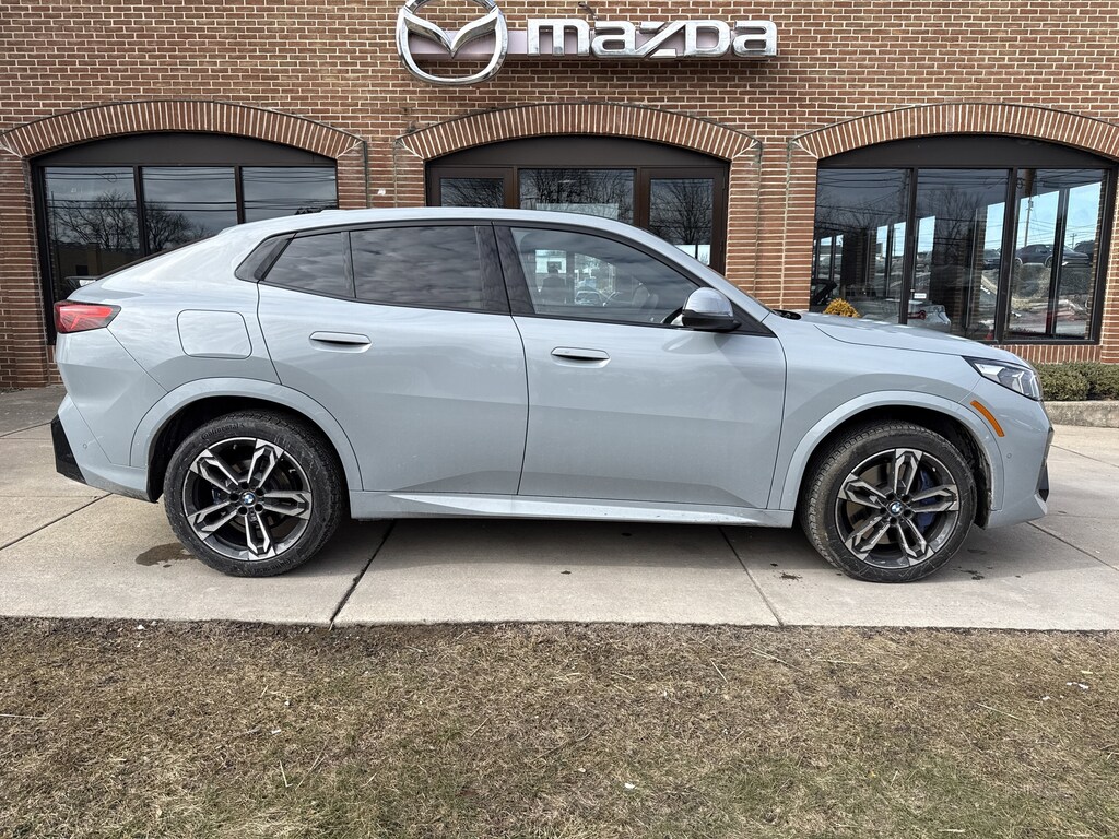 Used 2025 BMW X2 xDrive28i SUV