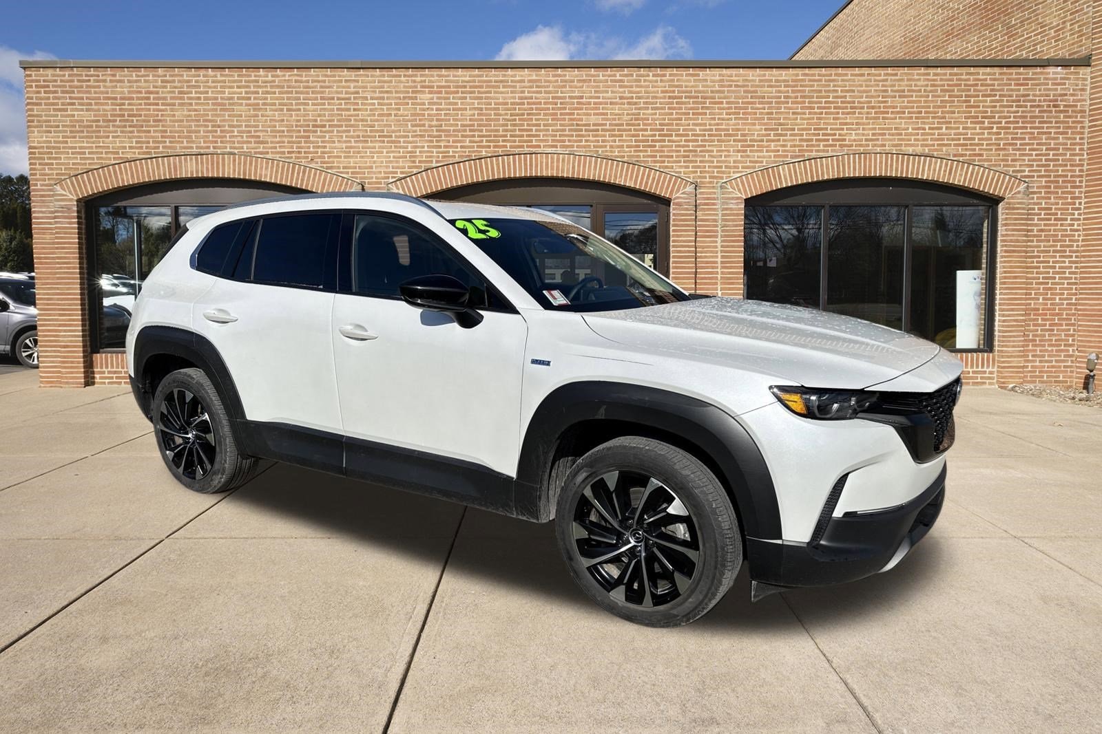 2025 Mazda CX-50 2.5 Hybrid Premium Plus's photo