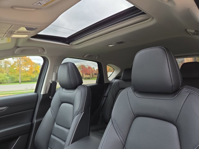 2025 Mazda CX-5 S Preferred package - Photo 29