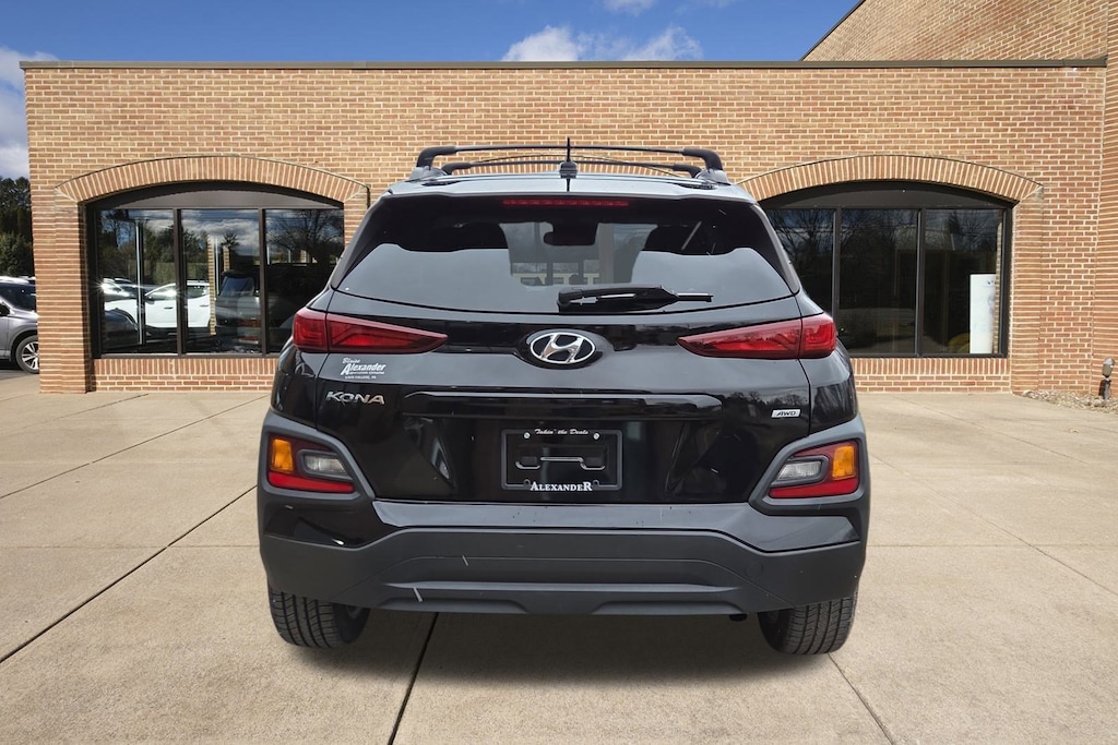 Used 2021 Hyundai Kona SEL SUV