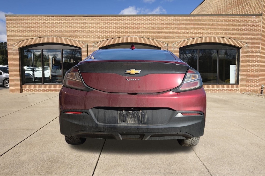 Used 2017 Chevrolet Volt LT Hatchback