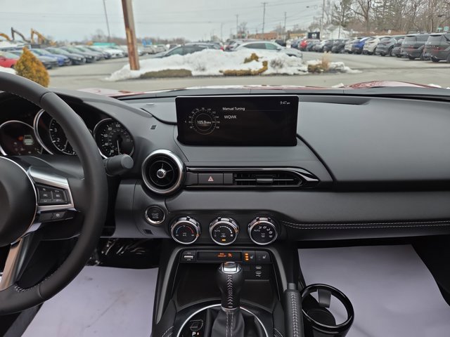 2025 Mazda MX-5 Miata RF Grand Touring - Photo 24