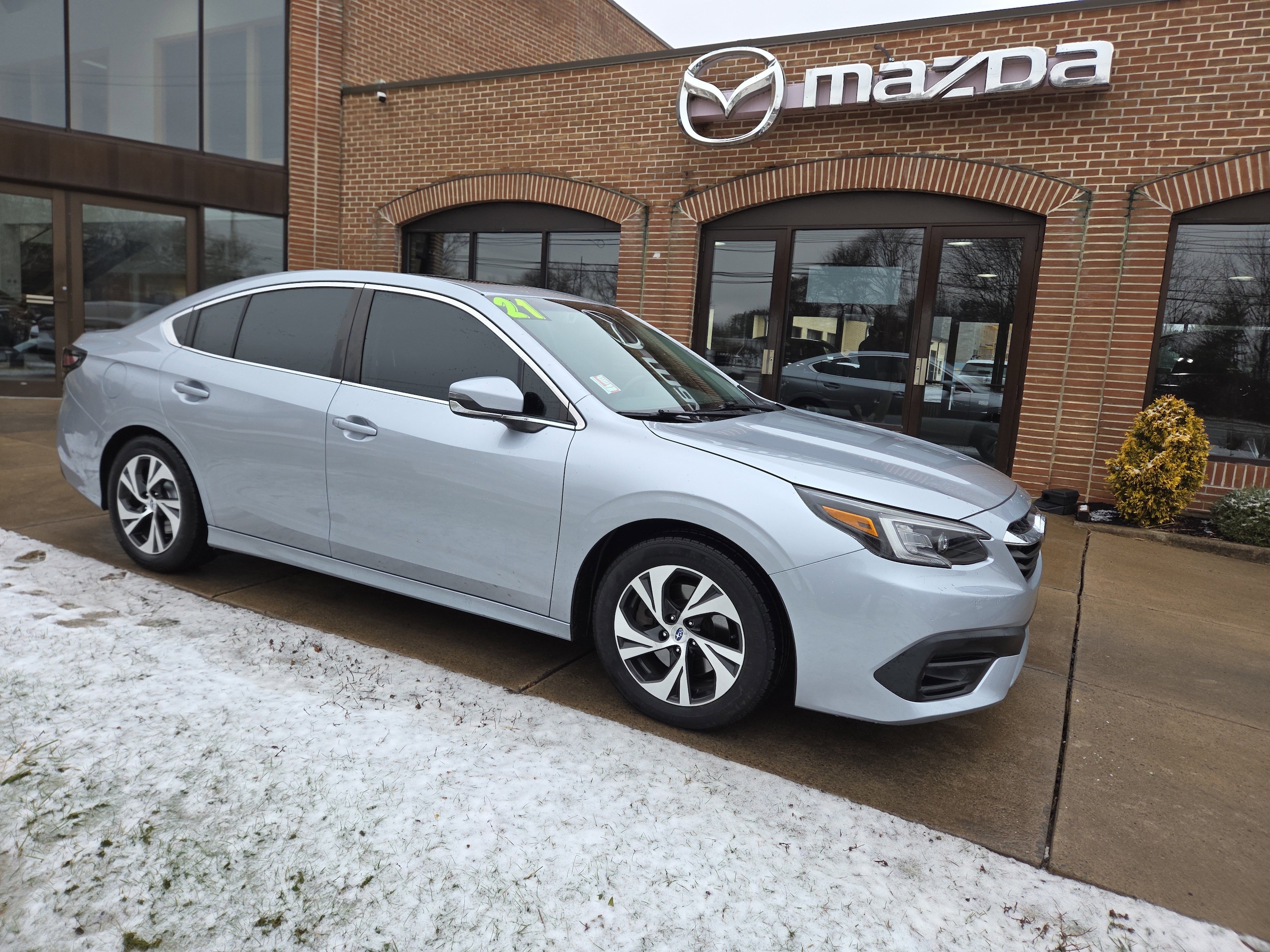 2021 Subaru Legacy Premium's photo