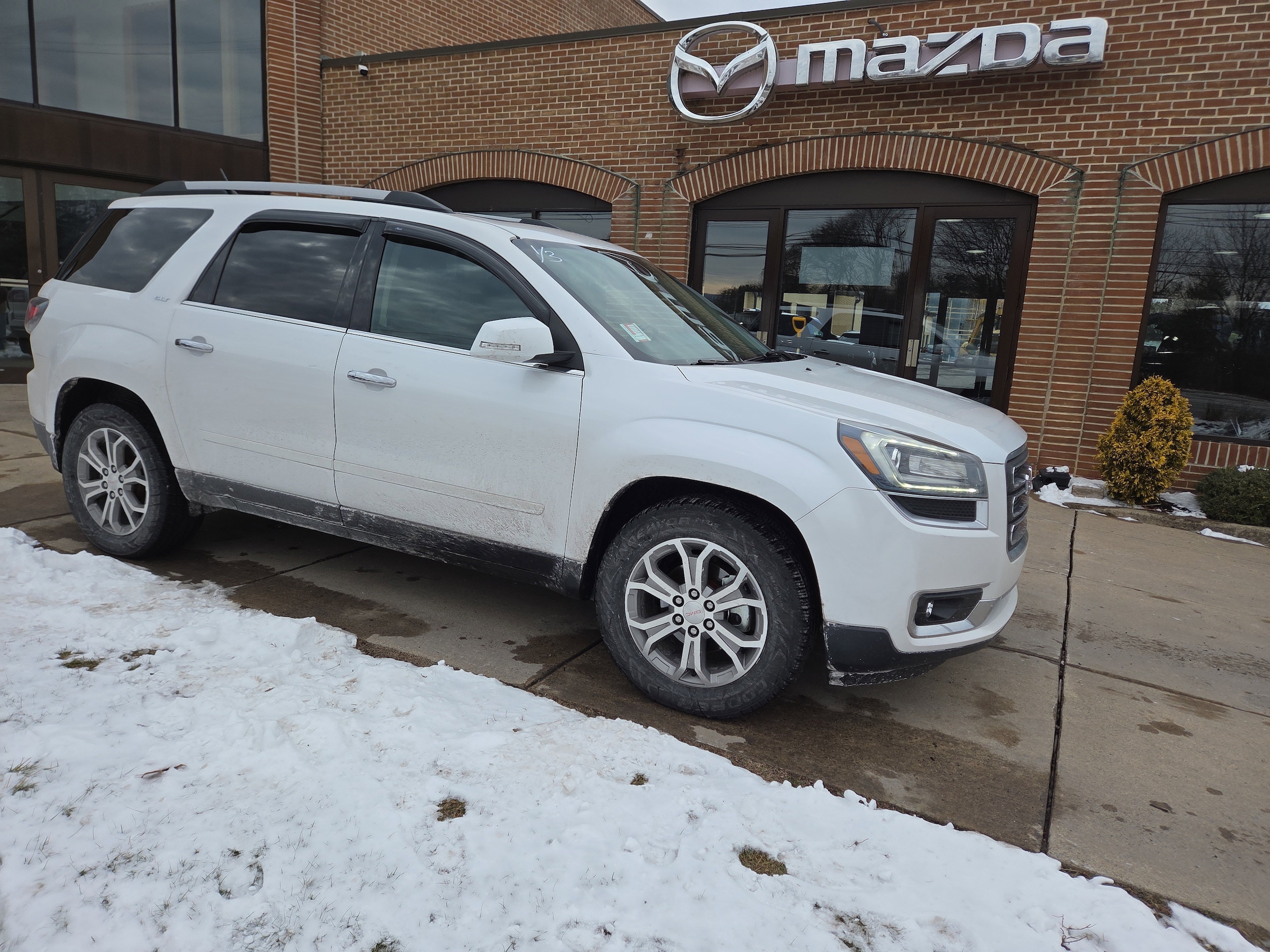 2017 GMC Acadia Limited Base's photo