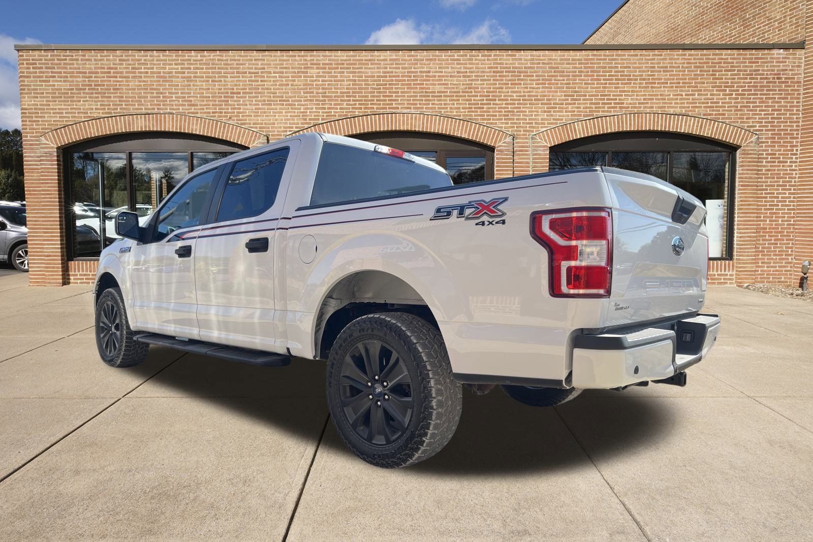 2020 Ford F-150 XL STX photo 2