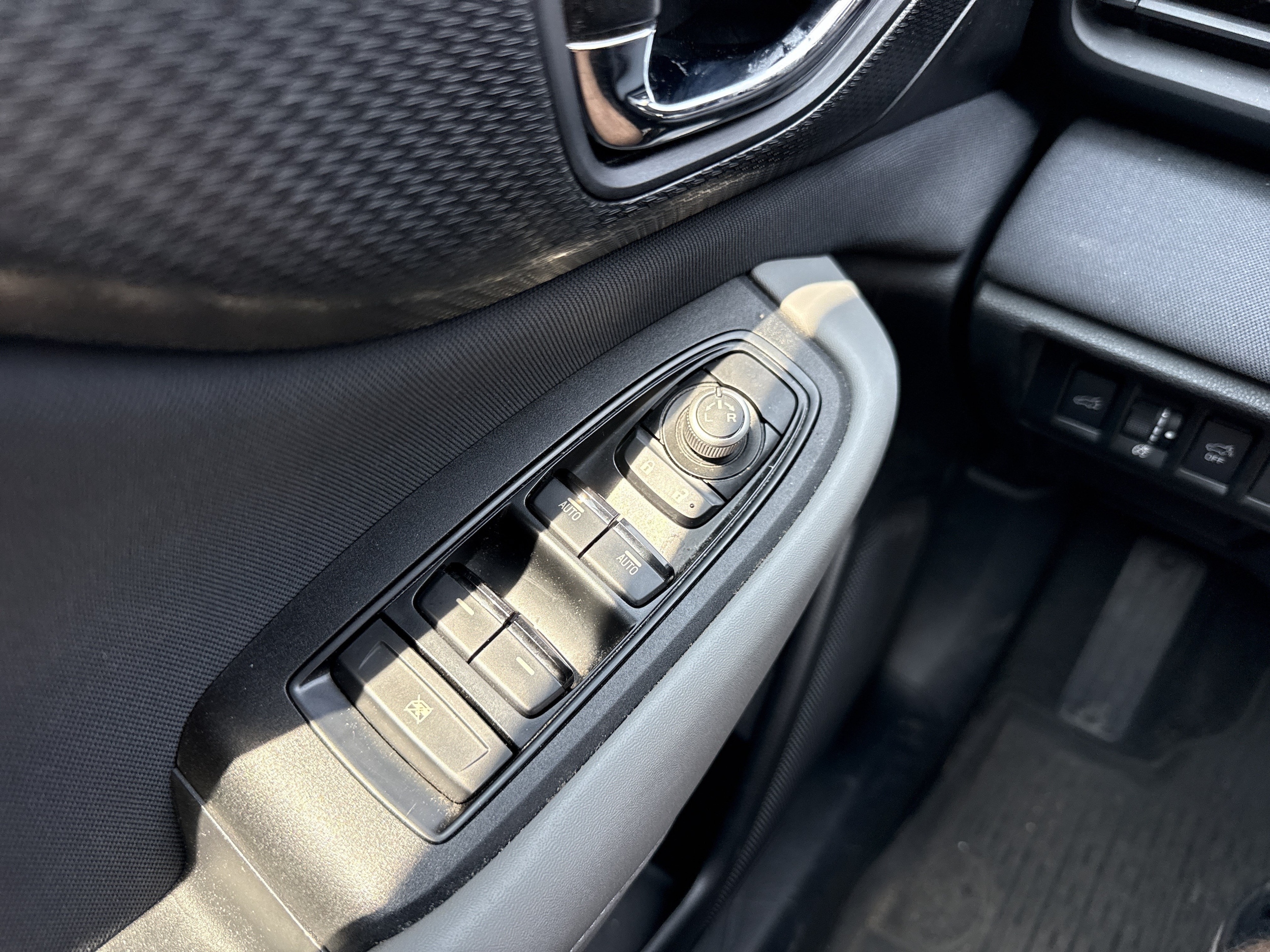 2020 Subaru Outback Premium - Photo 11