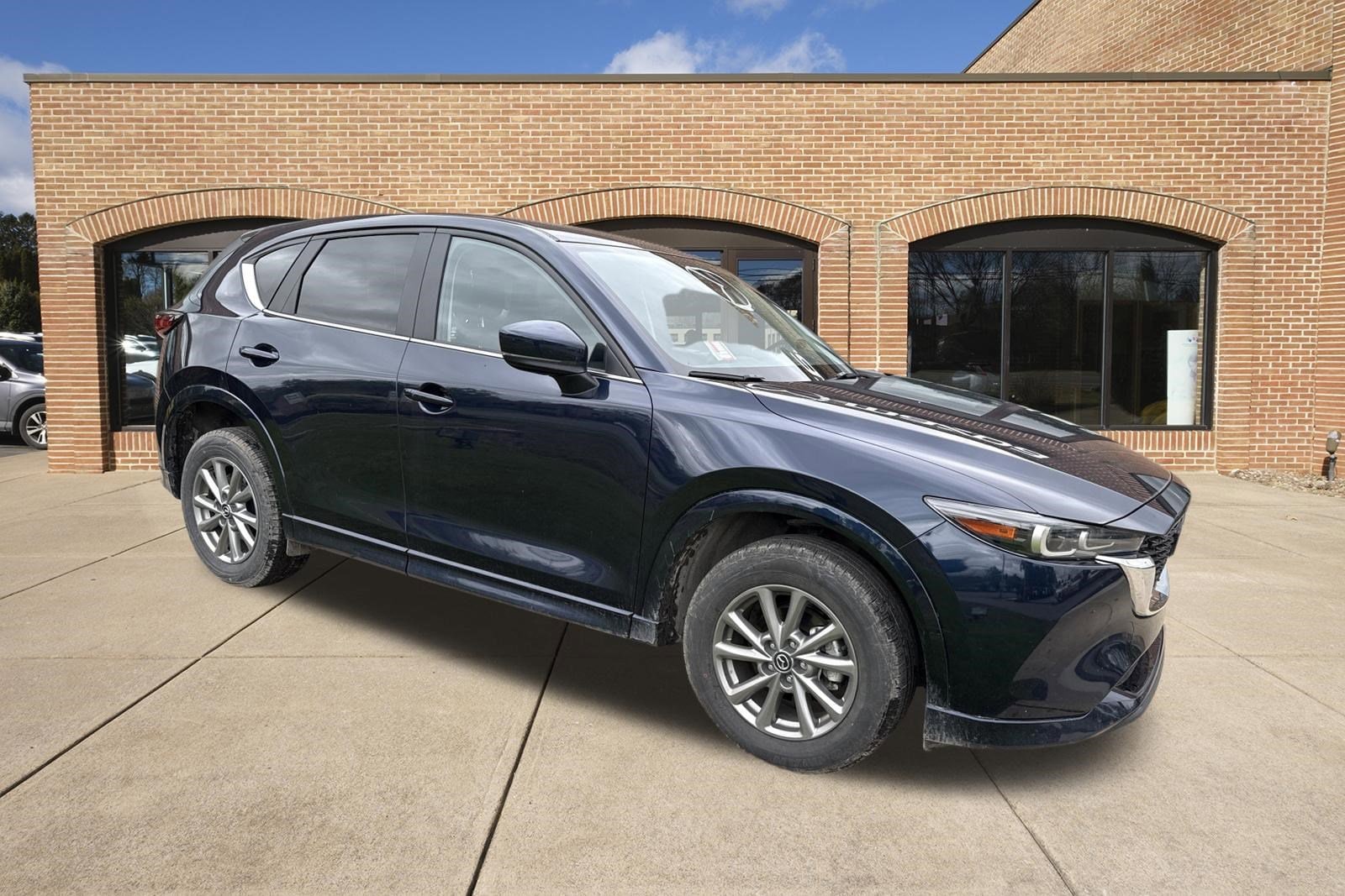 2025 Mazda CX-5 S Preferred package Auto AWD's photo