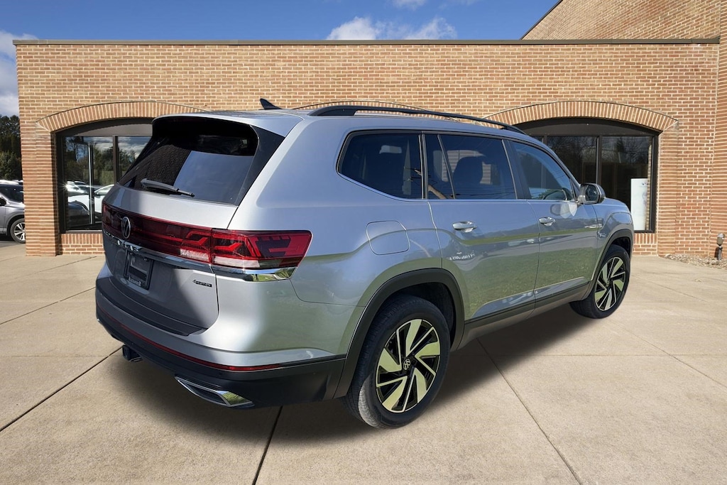 Used 2026 Volkswagen Atlas SE w/Technology SUV