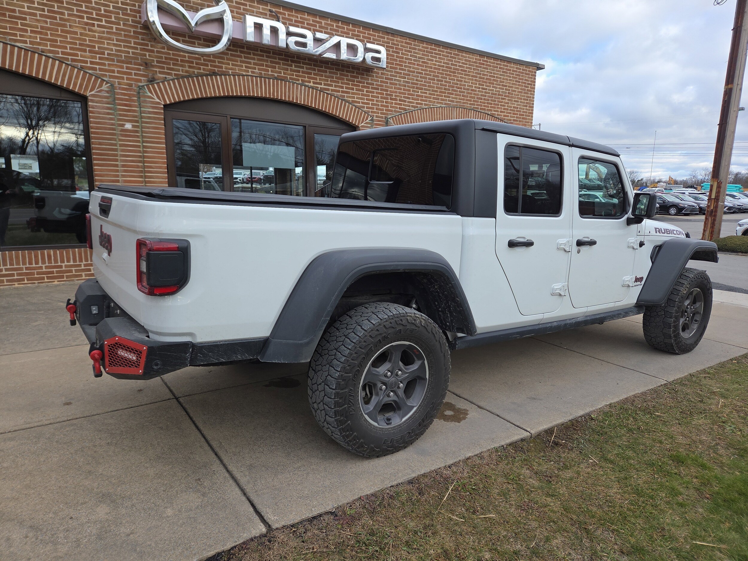 2022 Jeep Gladiator Rubicon photo 3
