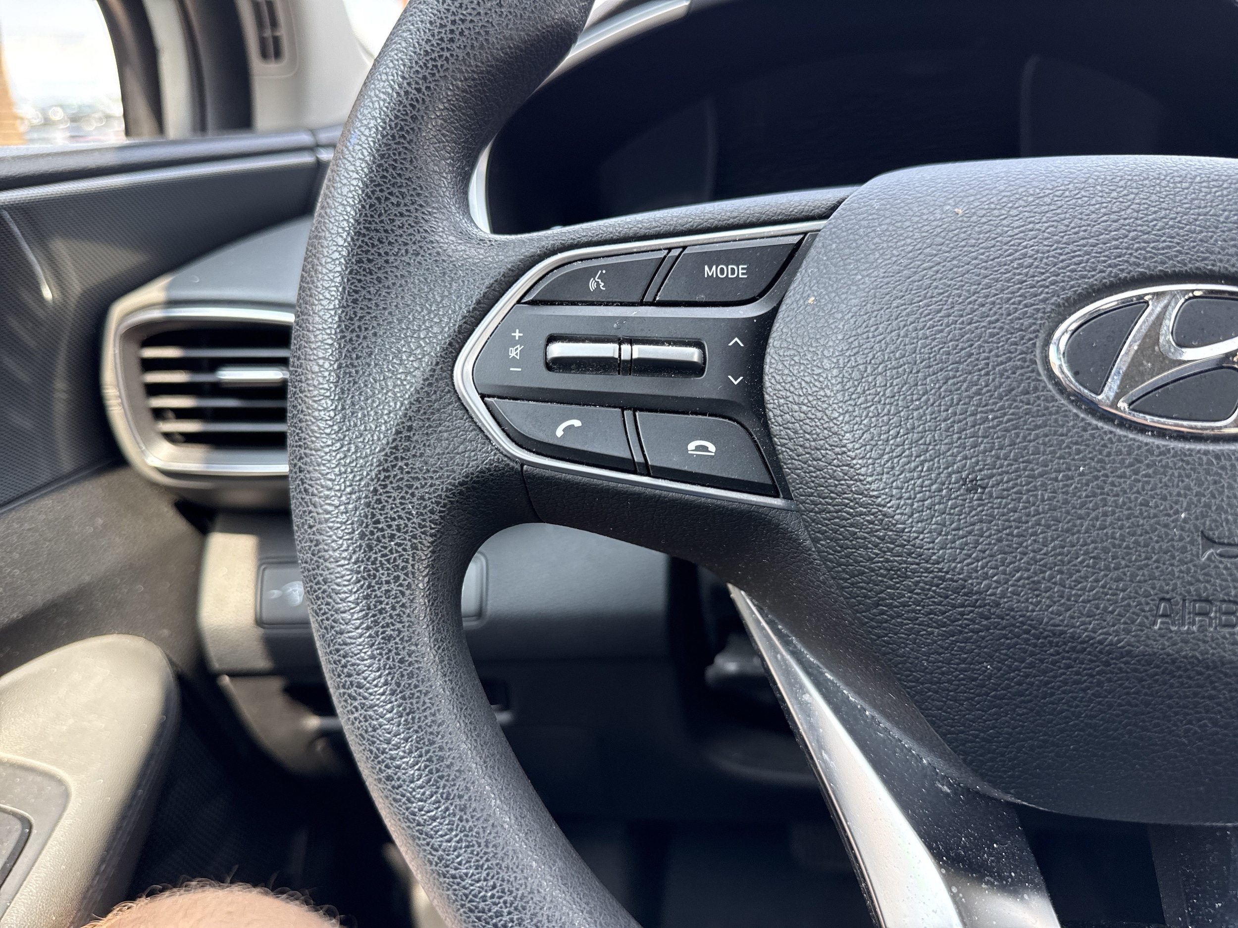 2022 Hyundai Santa Fe SEL - Photo 12