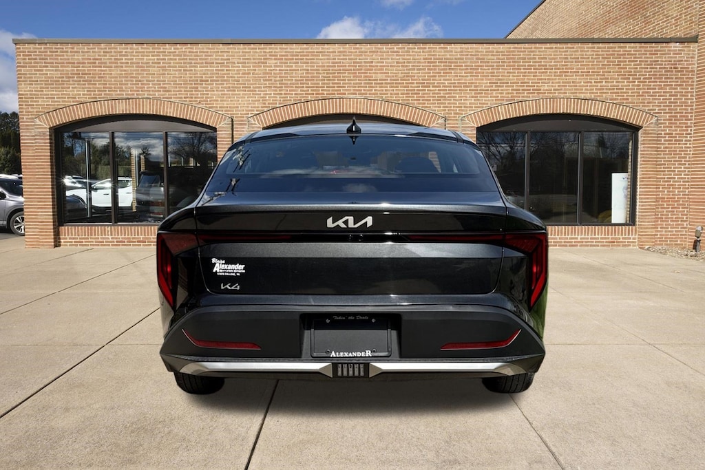 Used 2025 Kia K4 LXS Sedan