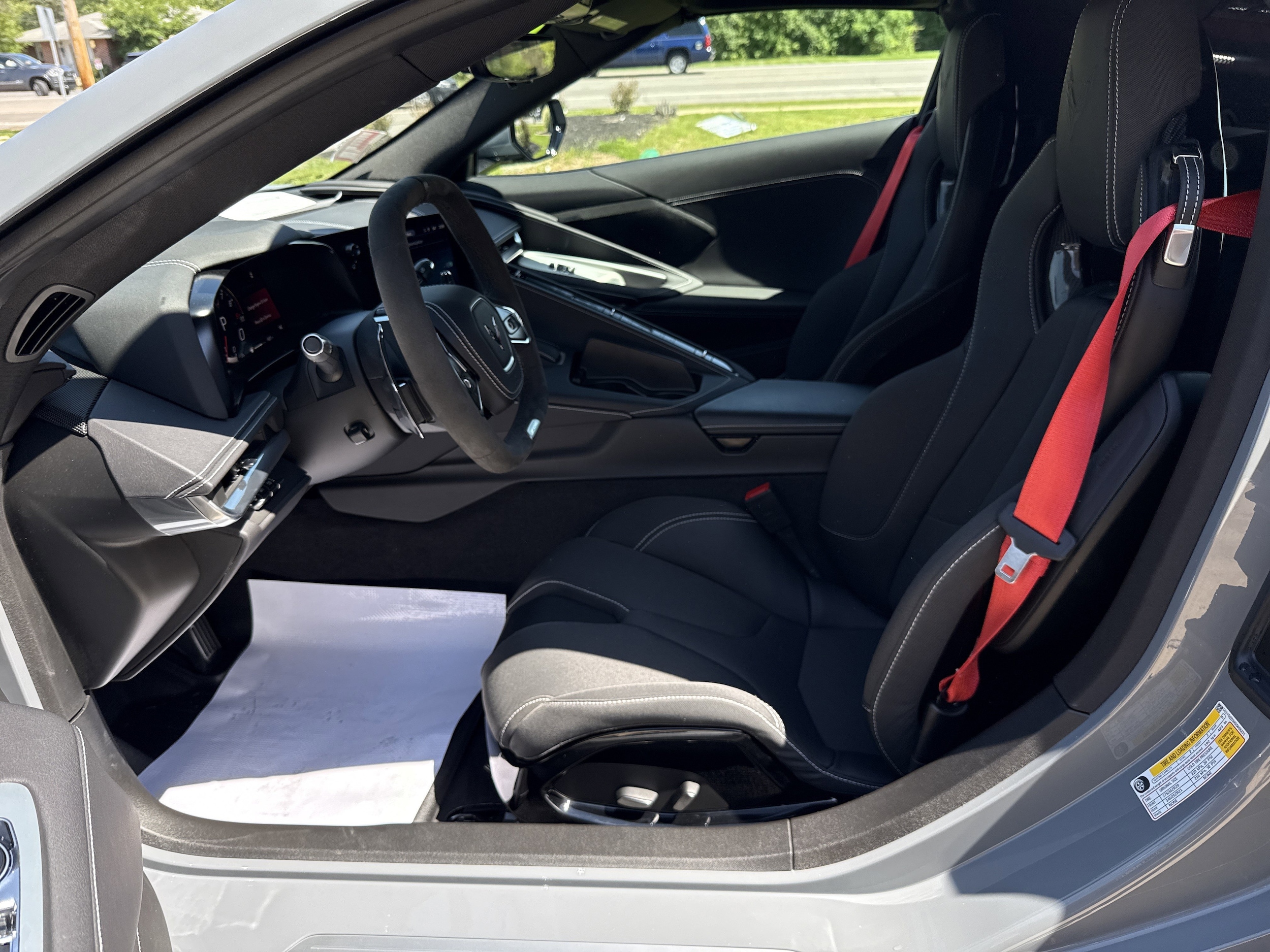 2025 Chevrolet Corvette 1LZ - Photo 12